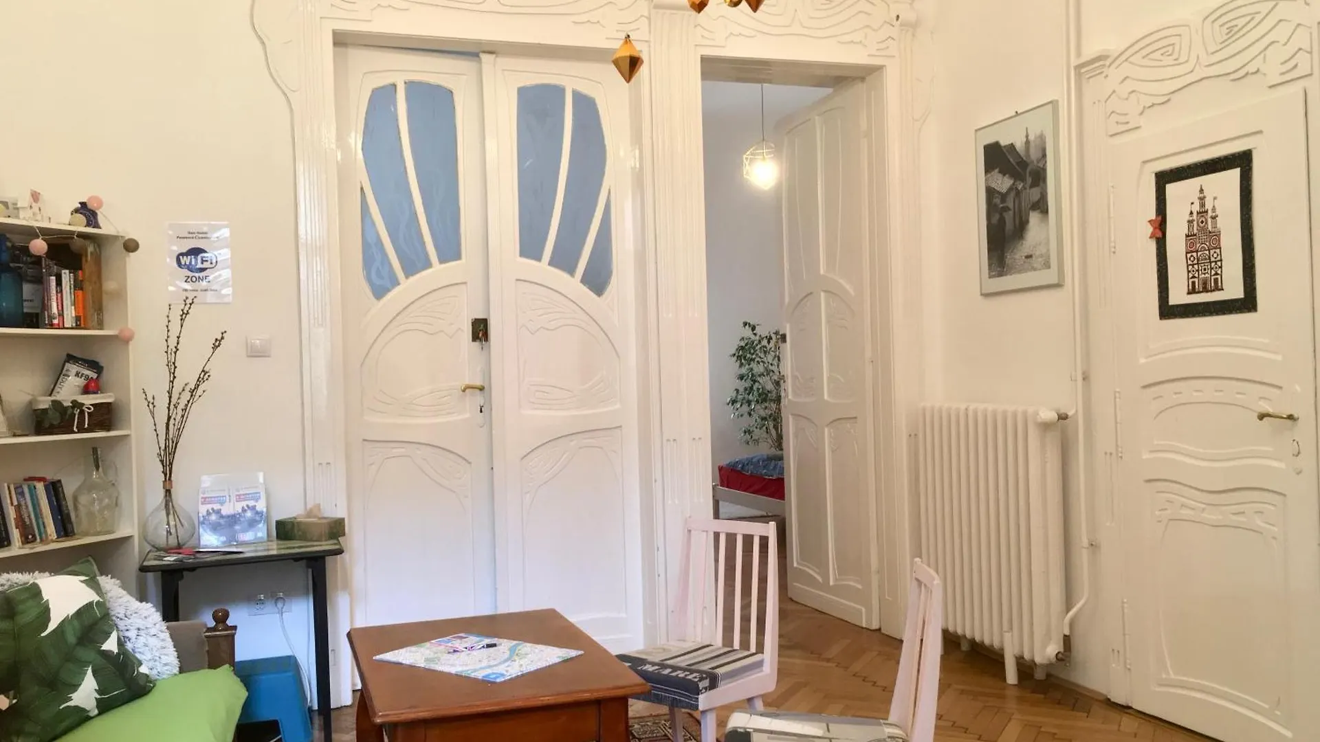 Hostal Albergue Gaia Astoria Budapest Hungría
