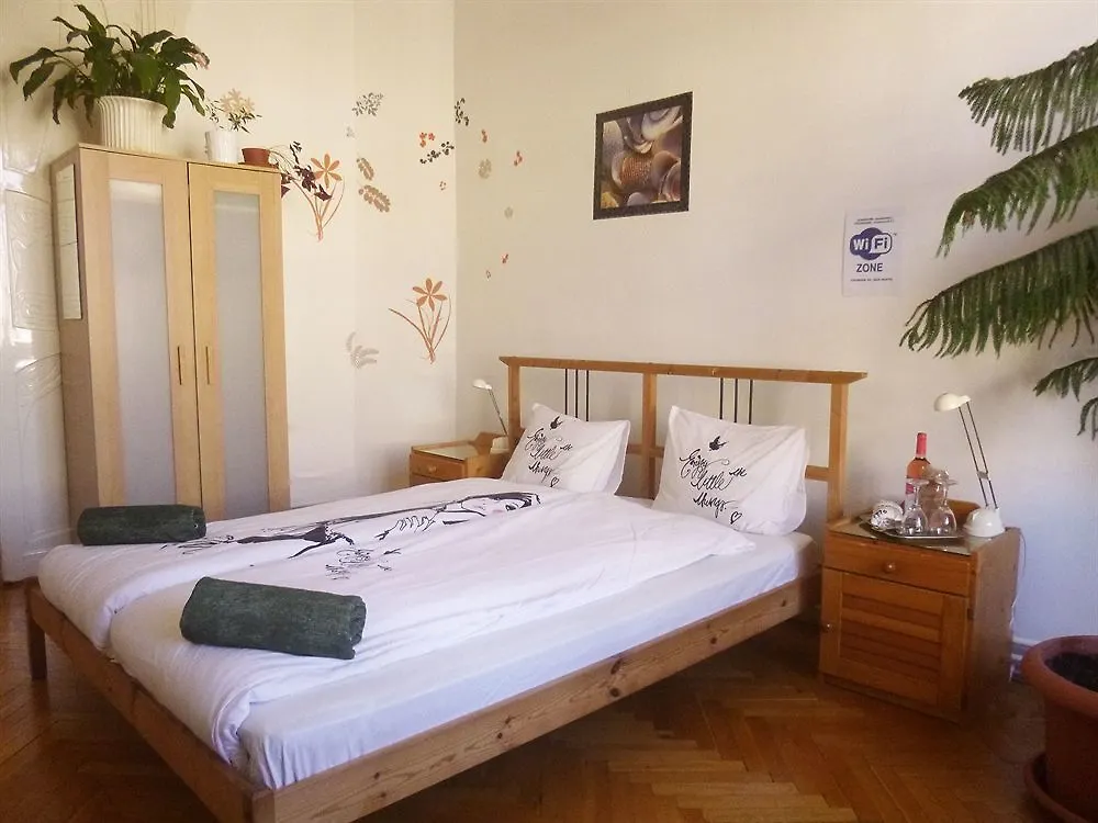 Albergue Gaia Astoria Budapest Hostal
